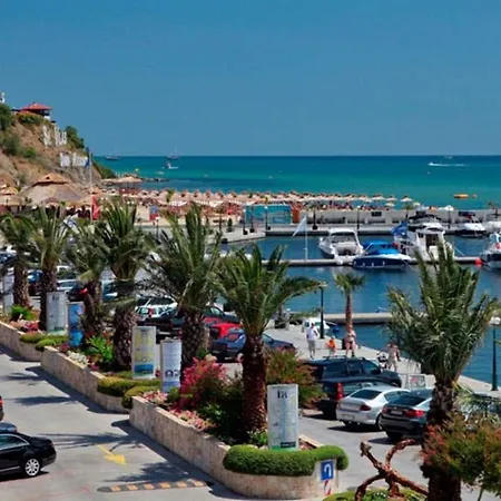 Grand Svety Vlas- Lux Panoramic Sea а603 شقة